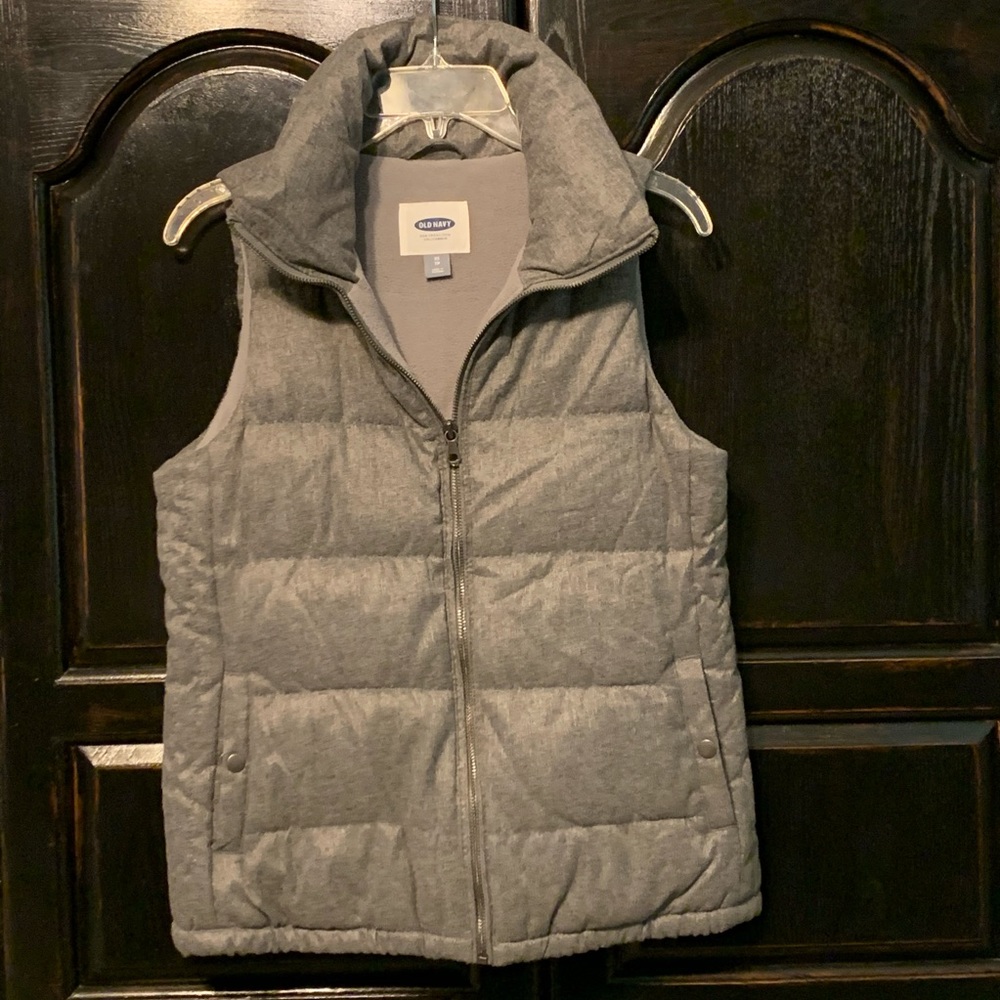 Old Navy Frost-Free Puffer Vest